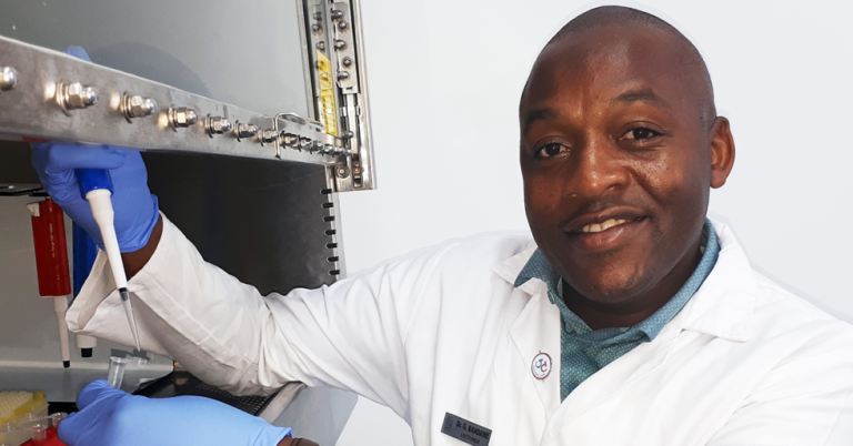 Dr. Gama Bandawe using equipment from Seeding Labs