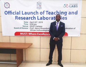Dr. Bandawe and colleagues inaugurated 5 new teaching labs
